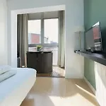 Apartman Aparteasy - Lovely Atic In