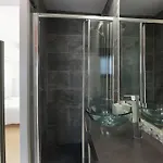 Aparteasy - Lovely Atic In Apartman