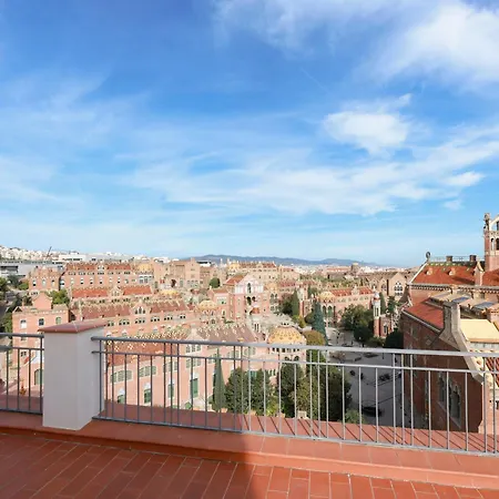 Aparteasy - Lovely Atic In Barcelona