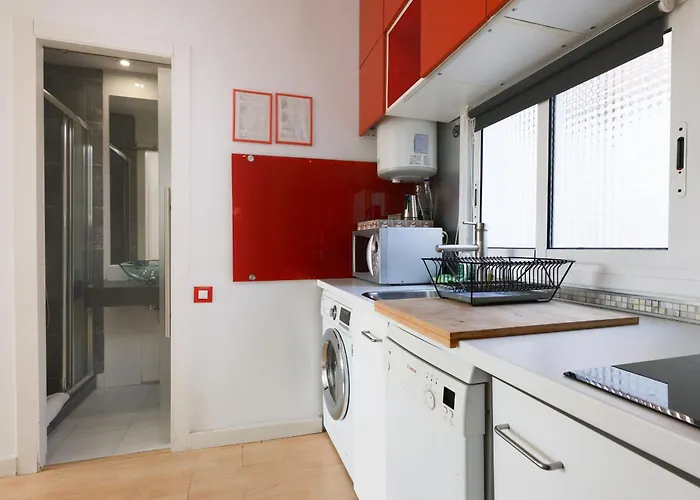 Aparteasy - Lovely Atic In Apartmán Barcelona
